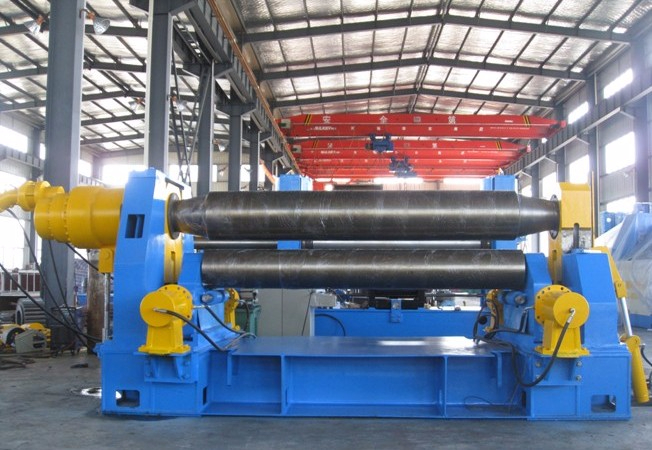 水平下調(diào)式卷板機(jī)性能特點